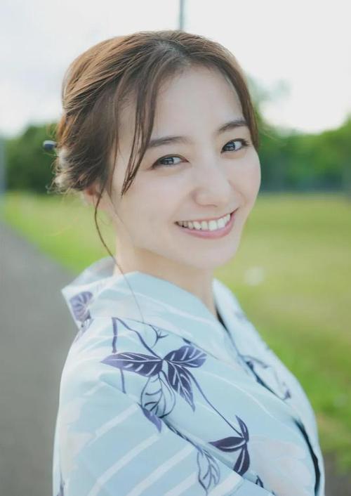 大片封面